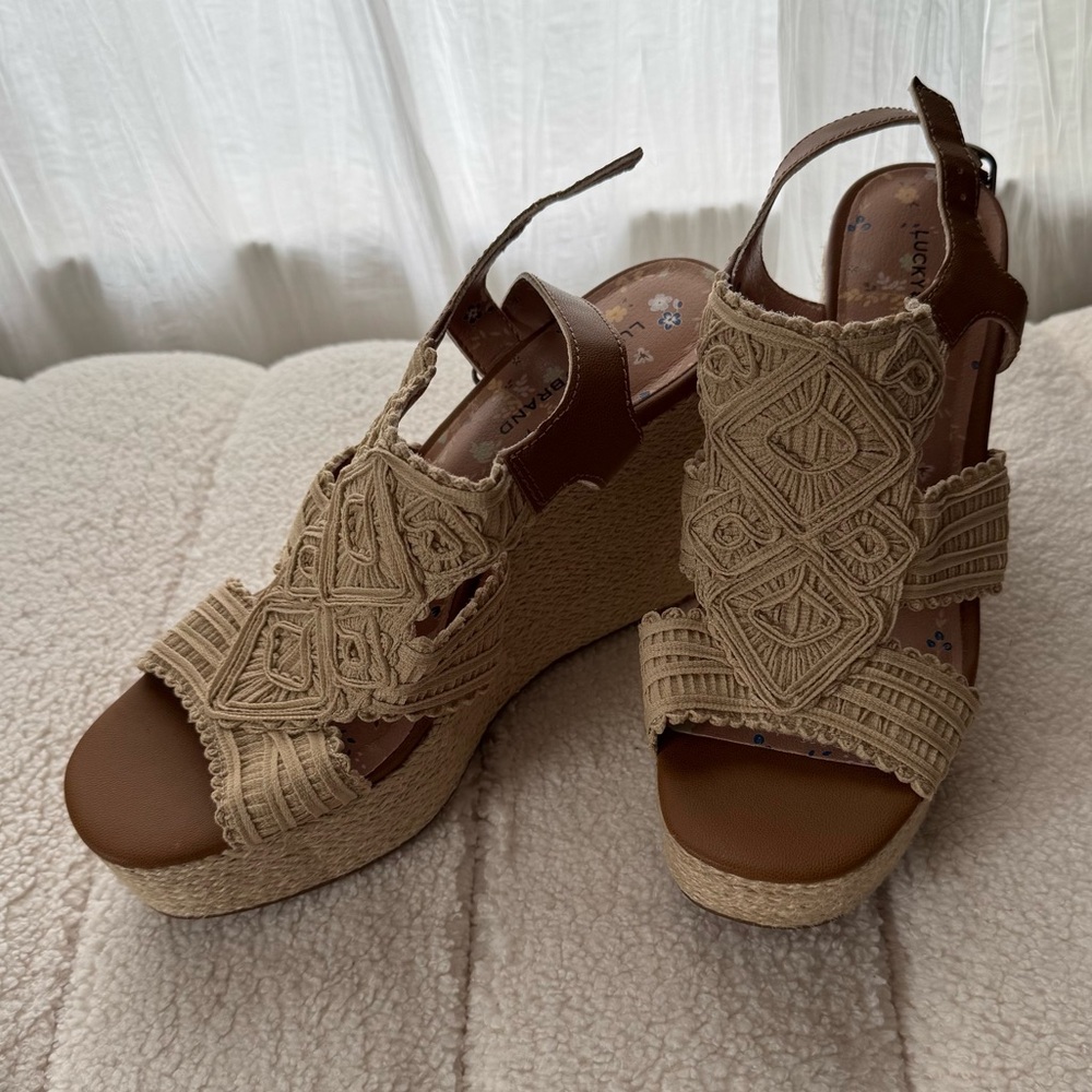 NWOB Lucky Brand Platform Wedges